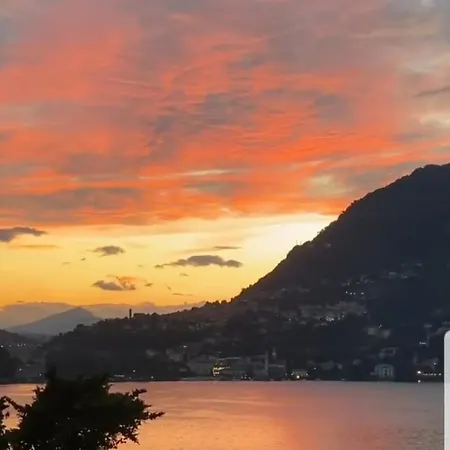 Vista Con Terrazza Apartmán