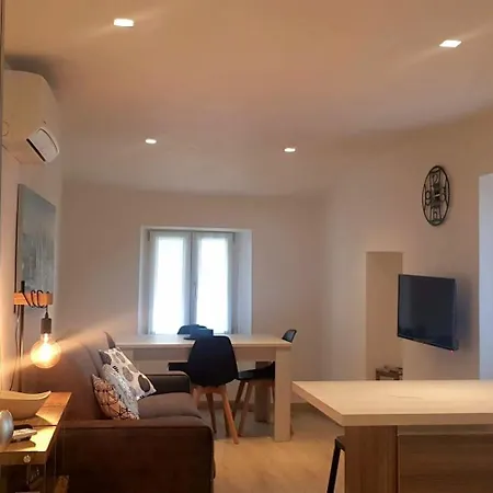 La Terrazza Sul Di Con Garage Appartamento