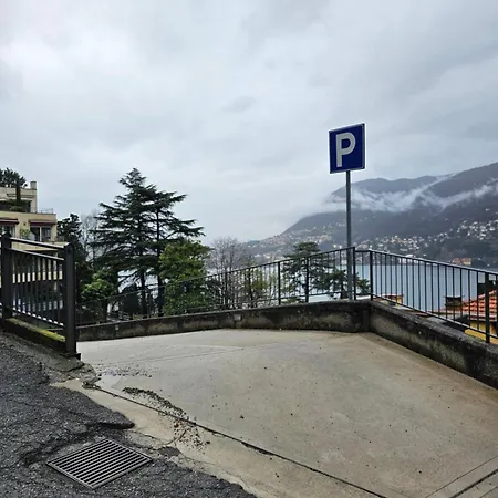 Vista Con Terrazza Lägenhet *