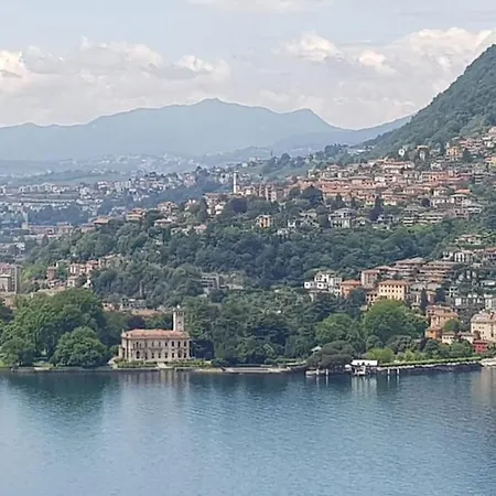 Vista Con Terrazza